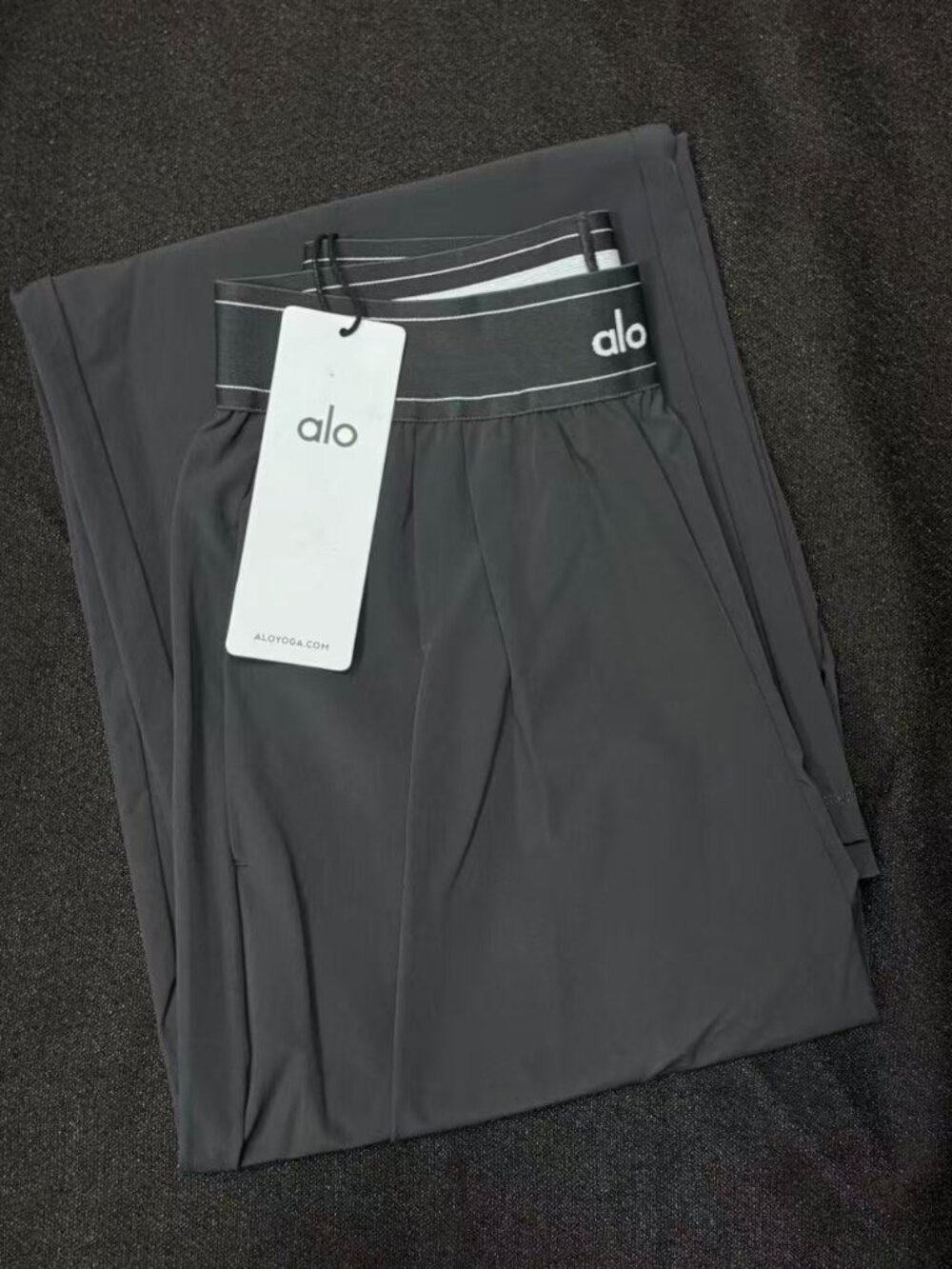 Regular Alo Yoga Dark Grey Suit Up Trouser 30 inch Inner Seam Length - Picture 3 of 8